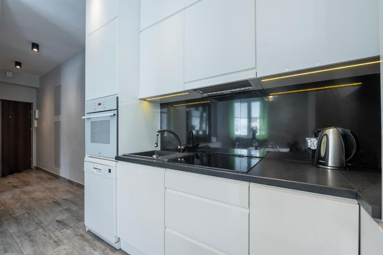 Hillwood Apartment